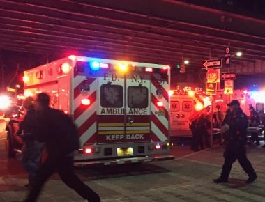 ΗΠΑ: 5 νεκροί από συντριβή ελικοπτέρου στην Νέα Υόρκη (φωτό, βίντεο) (upd)
